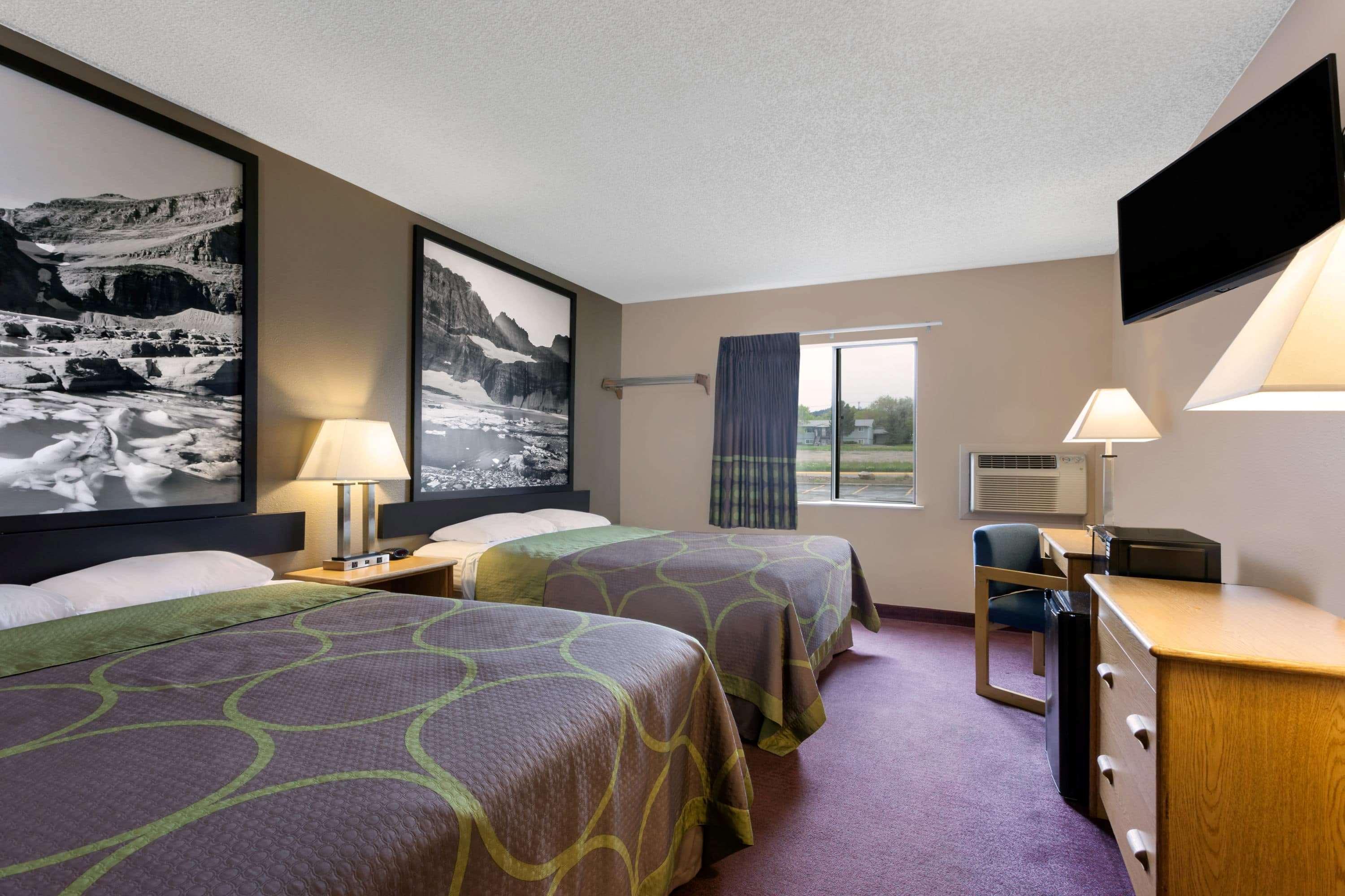 Super 8 By Wyndham Helena Motel Bagian luar foto